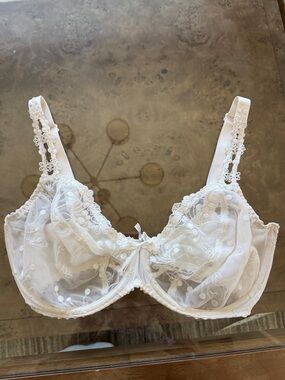 Prima Donna White Sheer Embroidered Lace Bra